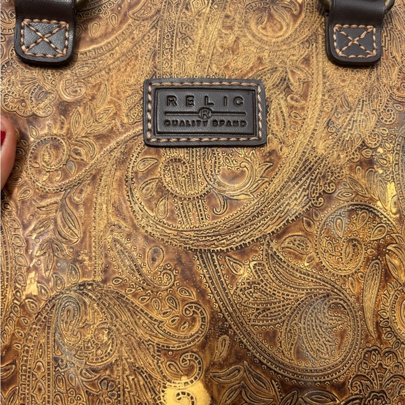 GUC! Relic Vintage Paisley Leather Gold Crossbody Bag - Picture 7 of 14